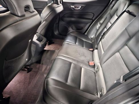 Used 2024 Volvo S60 B5 Plus AWD/4WD image 18