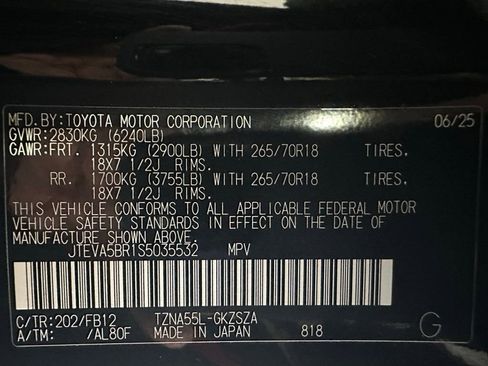 Used 2025 Toyota 4Runner TRD Off-Road AWD/4WD image 11