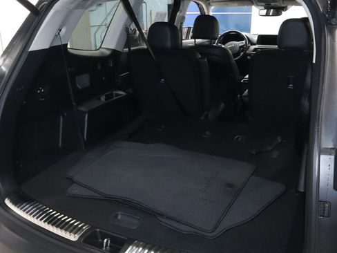 Used 2022 Kia Telluride SX image 16