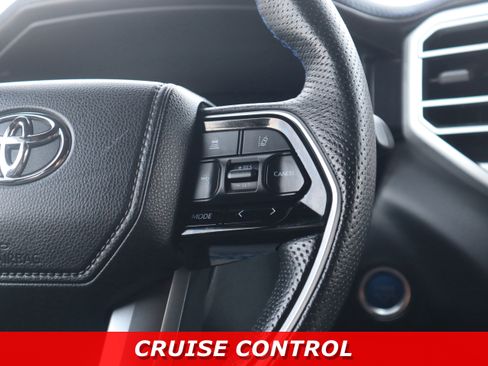 Used 2023 Toyota Tundra Platinum w/ Advanced Package image 18