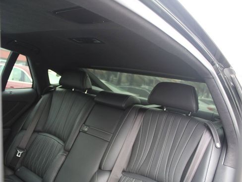 Used 2018 Lexus LS 500 image 32