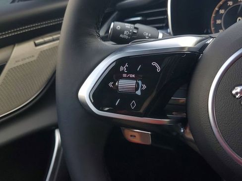 New 2024 Jaguar XF R-Dynamic SE image 23