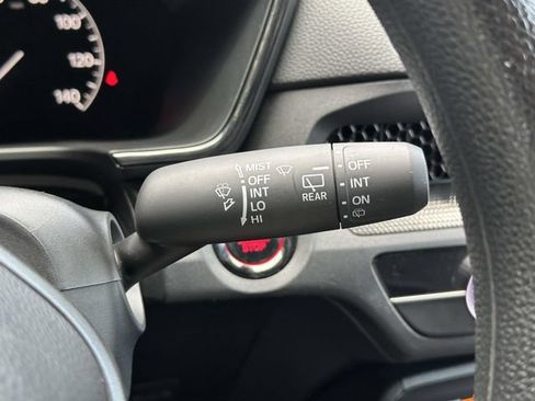 Used 2025 Honda HR-V LX image 22