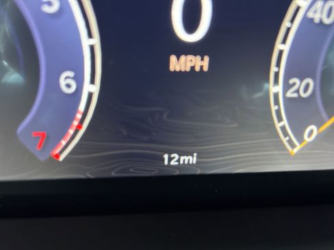 New 2025 Jeep Grand Cherokee Limited image 21