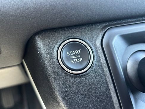 Used 2024 Land Rover Defender 110 S AWD/4WD image 12