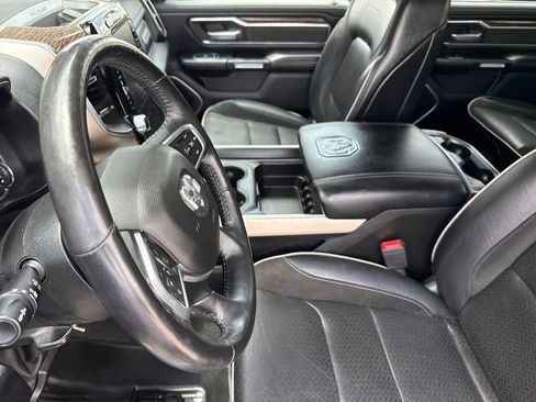 Used 2020 RAM 1500 Laramie AWD/4WD image 19