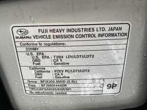 Used 2011 Subaru Outback 2.5i Limited AWD/4WD image 41
