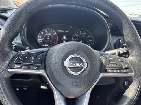 Certified 2024 Nissan Kicks SV FWD image 22