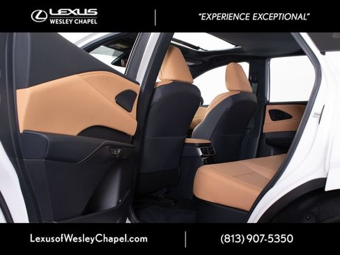 Used 2025 Lexus RX 350 Premium w/ Accessory Package (Z1) FWD image 23