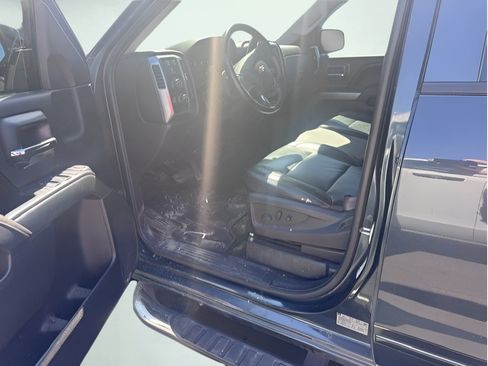 Used 2017 Chevrolet Silverado 1500 LT w/ All Star Edition AWD/4WD image 10
