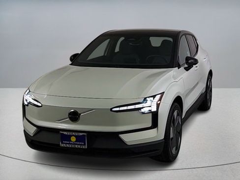 New 2026 Volvo EX30 Plus w/ Climate Package AWD/4WD image 2