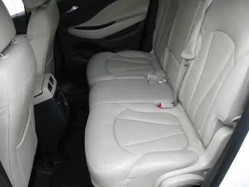 Used 2017 Buick Envision Essence image 25