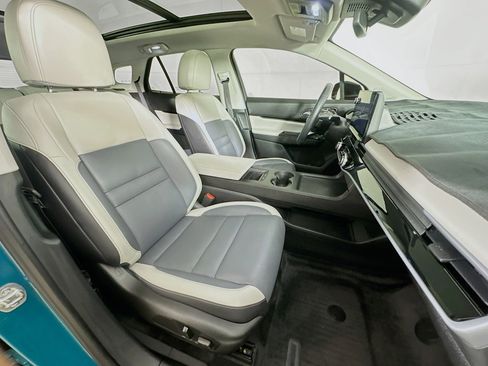 Used 2025 Honda Prologue Touring image 32