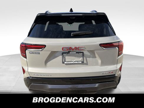 New 2026 GMC Terrain AT4 w/ Technology Package II image 7