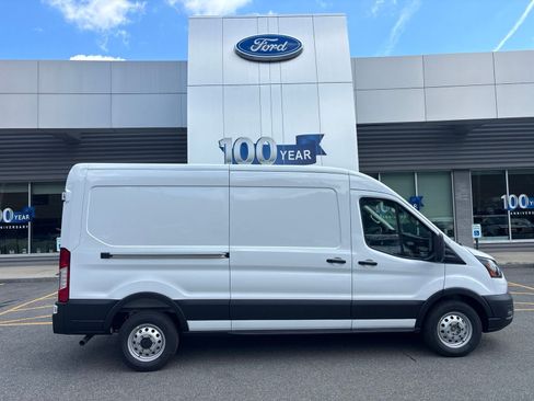 New 2026 Ford Transit 250 148 Medium Roof Extended AWD image 2