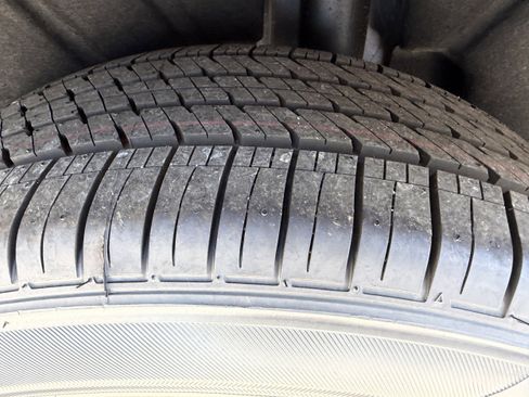 New 2026 Volkswagen Tiguan S image 33