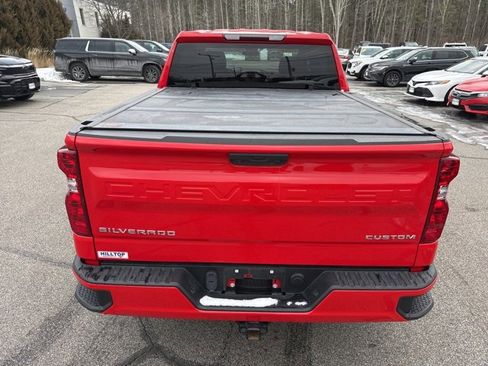 Used 2023 Chevrolet Silverado 1500 Custom image 9