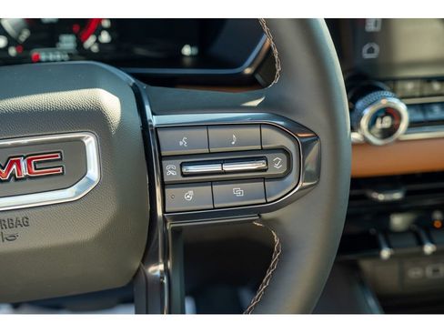 New 2026 GMC Canyon AT4 w/ Technology Plus Package AWD/4WD image 20