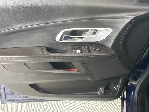 Used 2017 Chevrolet Equinox LS FWD image 11