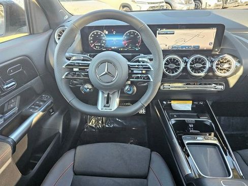 New 2025 Mercedes-Benz GLA 35 AMG 4MATIC image 30
