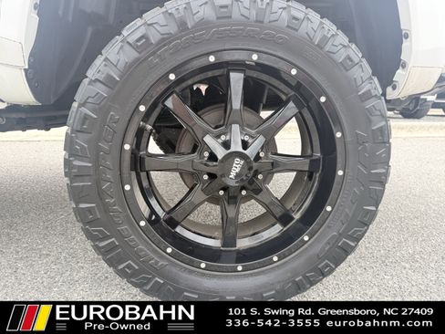 Used 2021 Toyota Tacoma SR5 RWD image 21