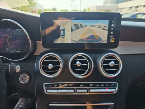 Used 2020 Mercedes-Benz GLC 300 4MATIC Coupe image 26