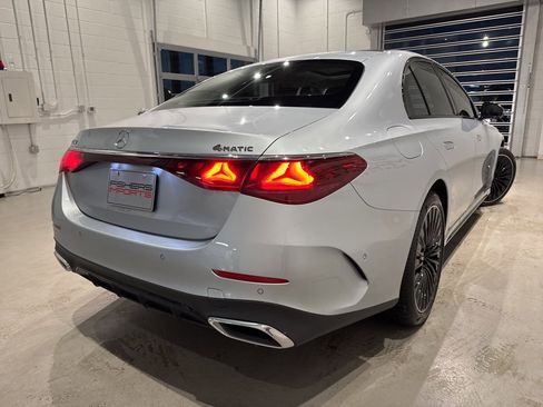 Used 2024 Mercedes-Benz E 350 4MATIC Sedan w/ Airmatic Package image 4