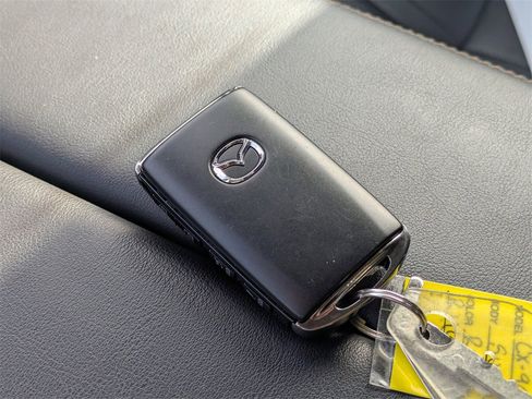 Used 2024 MAZDA CX-90 3.3 Turbo w/ Preferred Plus image 31