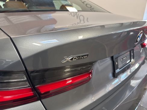 Used 2025 BMW 330i xDrive Sedan image 18
