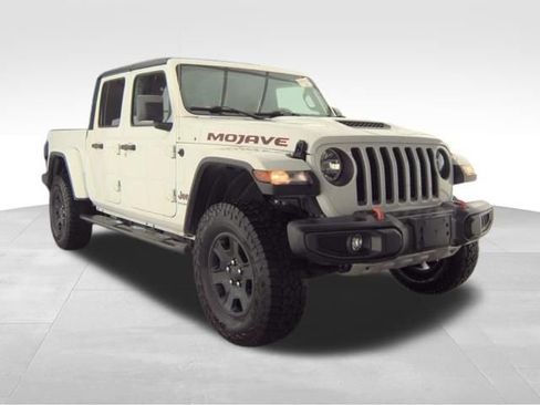 Used 2023 Jeep Gladiator Mojave w/ Cold Weather Group AWD/4WD image 6