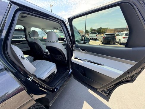 Used 2024 Hyundai Palisade SEL AWD/4WD image 23