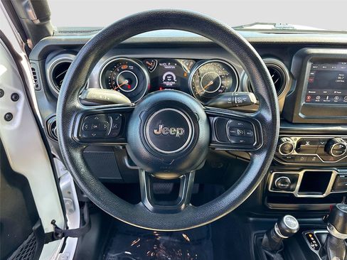 Used 2023 Jeep Wrangler Unlimited Sport AWD/4WD image 11