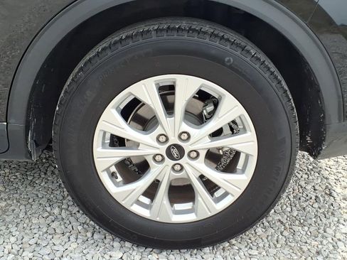Used 2025 Ford Escape Active FWD image 17