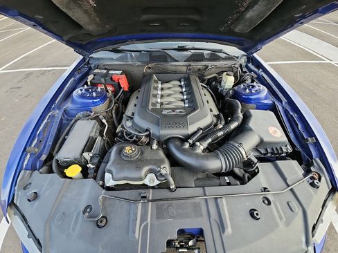 Used 2014 Ford Mustang GT Premium image 22