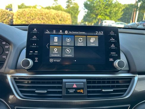 Used 2022 Honda Accord Sport image 29
