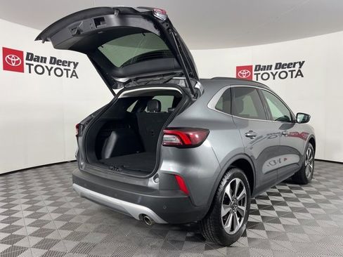 Used 2025 Ford Escape Platinum image 19