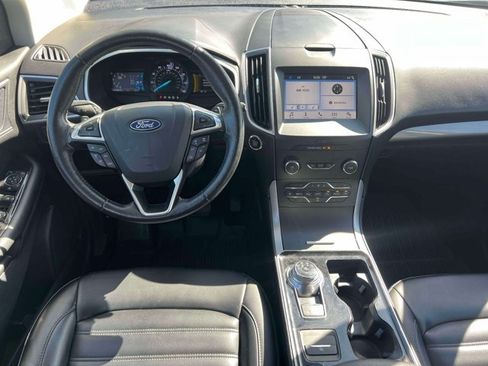Used 2019 Ford Edge SEL w/ Equipment Group 201A AWD/4WD image 17
