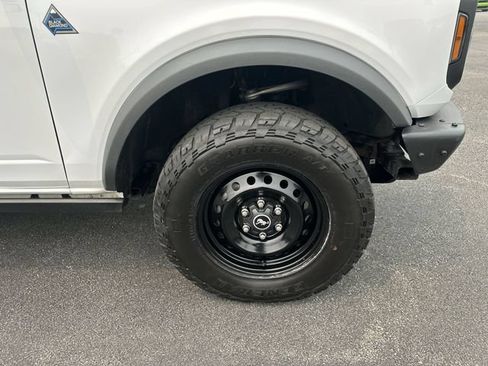 Used 2021 Ford Bronco Black Diamond AWD/4WD image 20