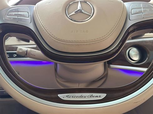 Used 2017 Mercedes-Benz S 550 Sedan image 32