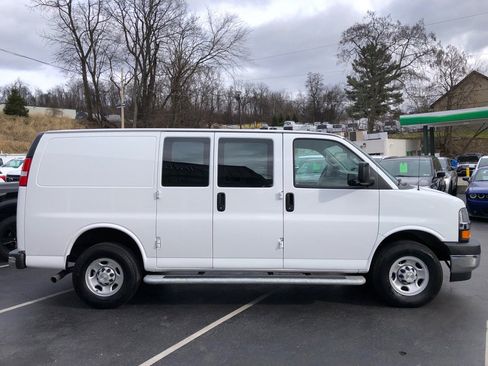 Used 2024 Chevrolet Express 2500 w/ Driver Convenience Package image 6
