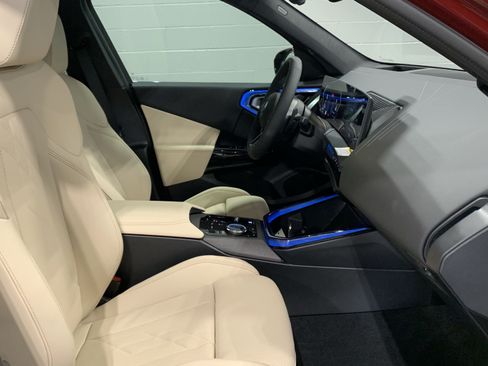 Used 2026 BMW X3 xDrive30i w/ Premium Package AWD/4WD image 24
