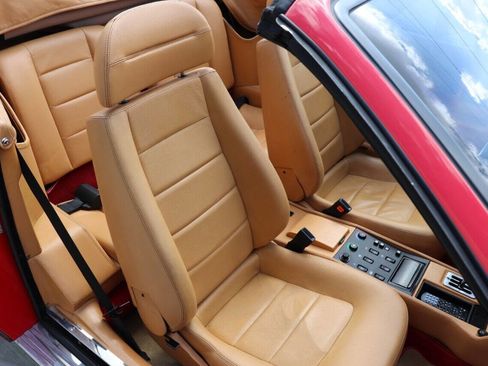 Used 1989 Ferrari Mondial T Cabriolet image 24