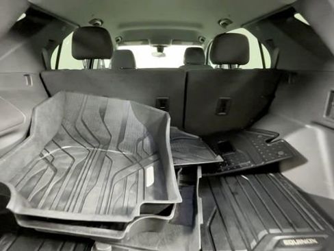 Used 2024 Chevrolet Equinox LT w/ LPO, Floor Liner Package FWD image 13