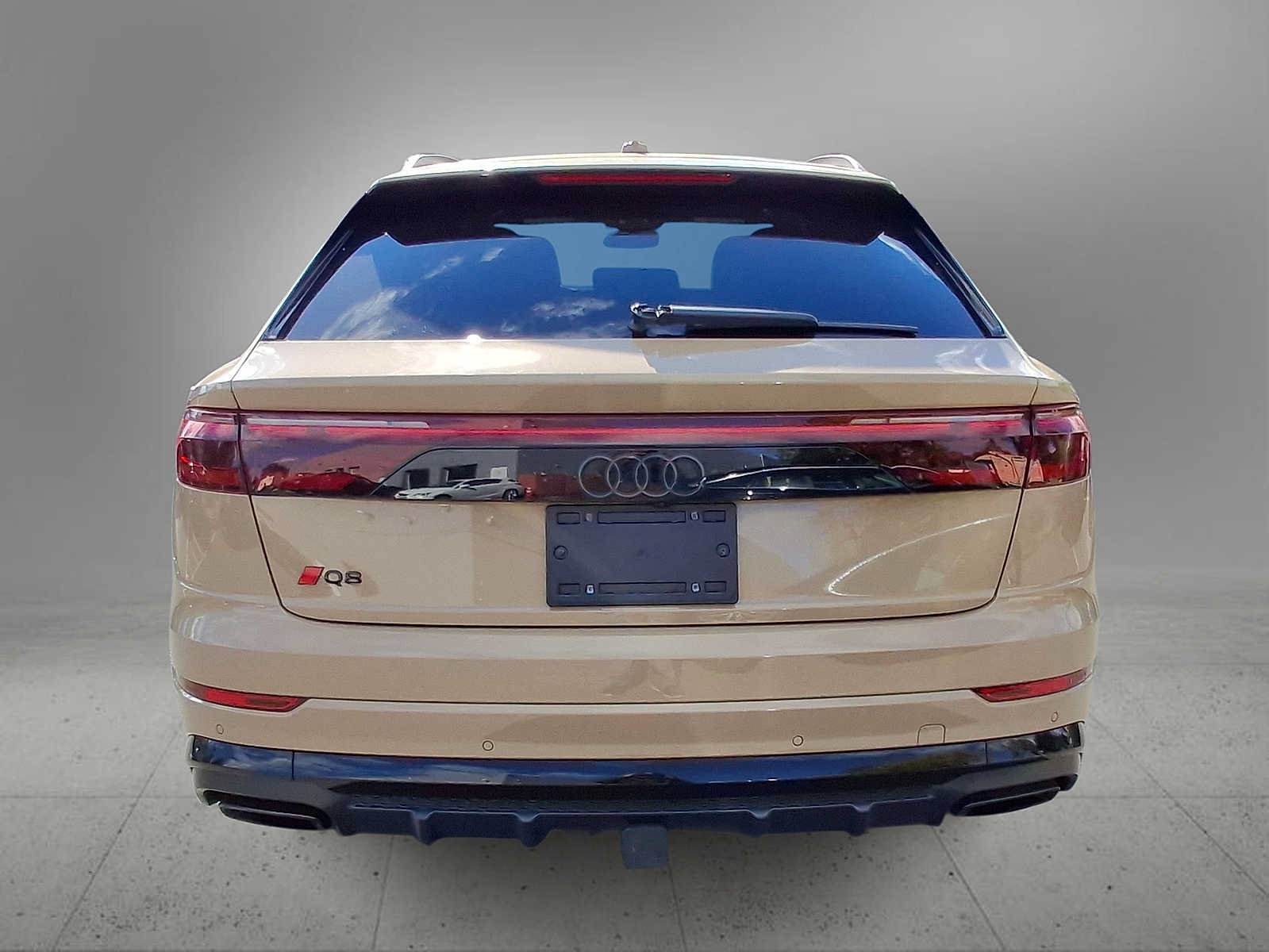 Certified 2025 Audi Q8 Prestige AWD/4WD image 7