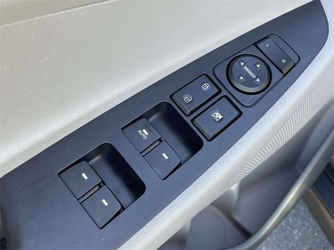 Used 2016 Hyundai Tucson SE w/ Option Group 12 image 15