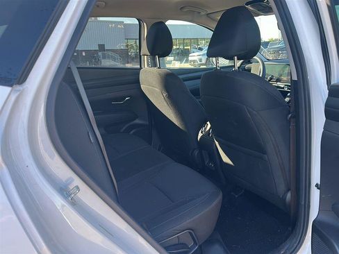 Certified 2025 Hyundai Tucson SEL AWD/4WD image 12