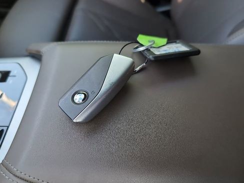 Used 2025 BMW X3 xDrive30i image 26