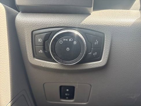 Used 2019 Ford F250 XLT w/ XLT Value Package AWD/4WD image 27