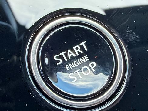 New 2026 Land Rover Range Rover Sport SE image 38