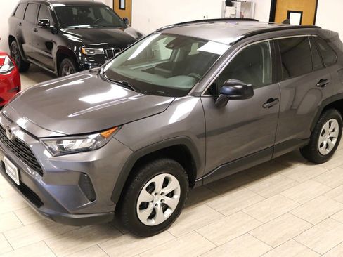 Used 2021 Toyota RAV4 LE image 85